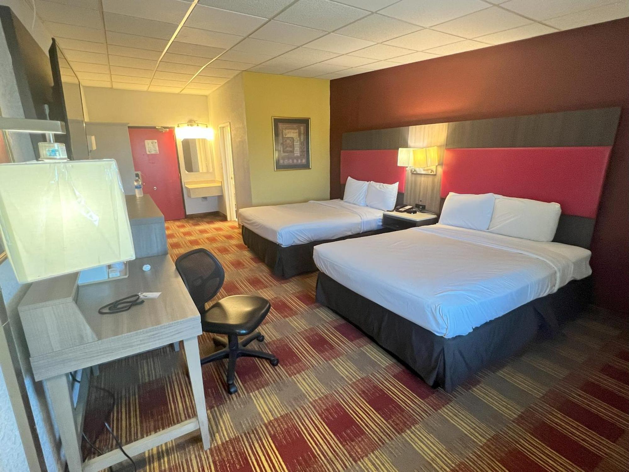 Countryside Suites Kansas City Independence I-70 East Sports Complex Hotel ภายนอก รูปภาพ