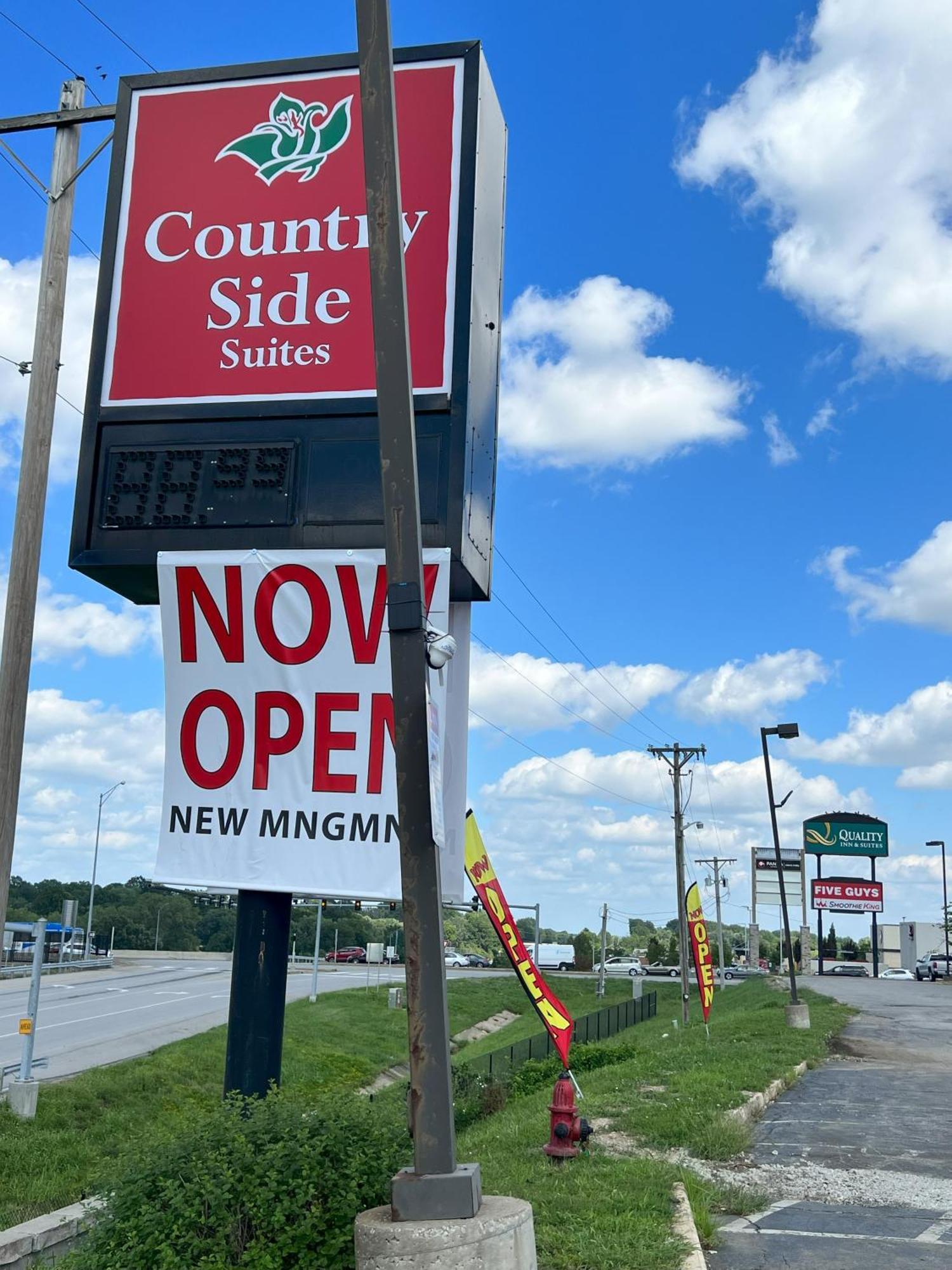 Countryside Suites Kansas City Independence I-70 East Sports Complex Hotel ภายนอก รูปภาพ